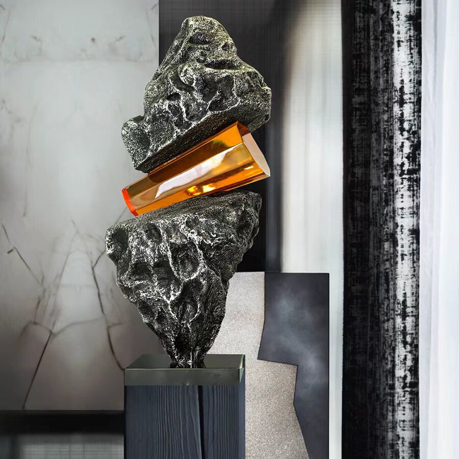 Resin rock sculpture 09091-2