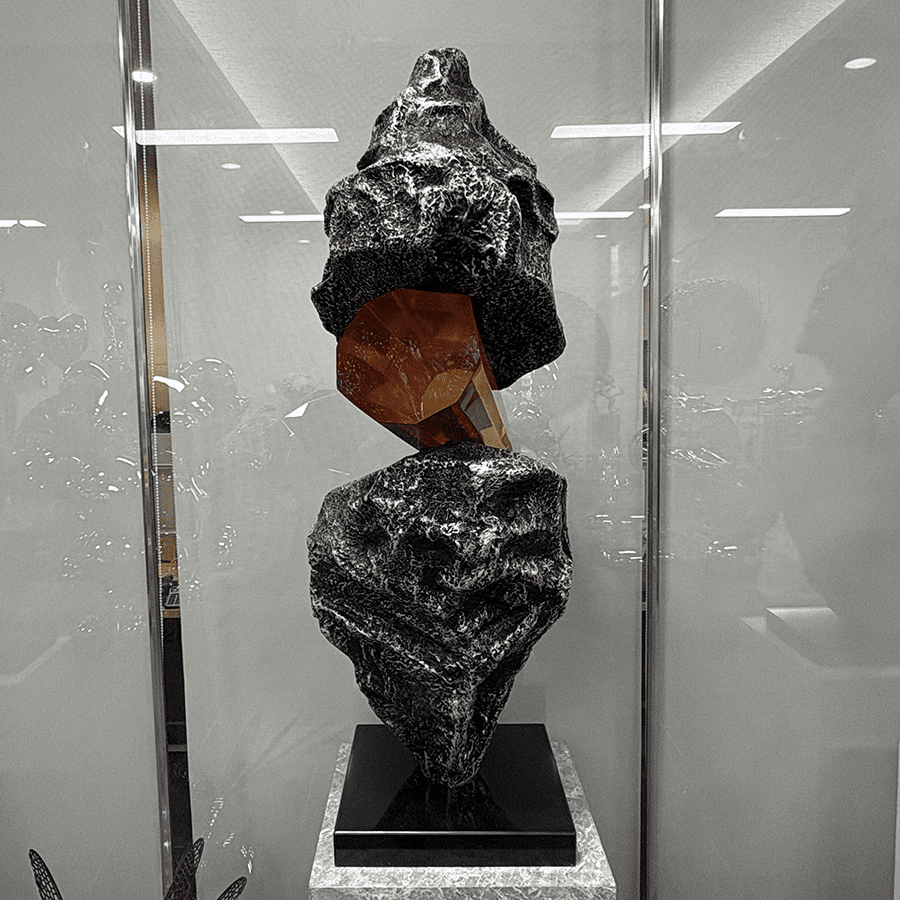 Modern Resin Rock & Amber Sculpture for Interior Decoration - Image 2