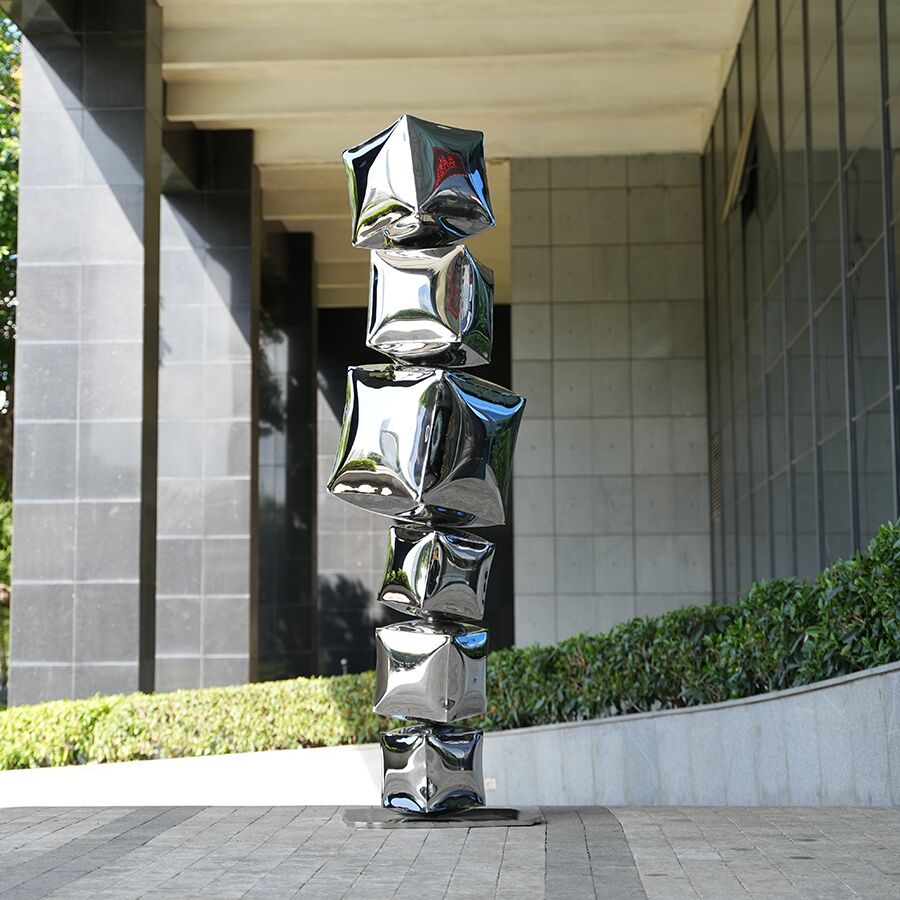 Modern Stainless Steel Stacked Cube Sculpture for Interior Decor - Image 3