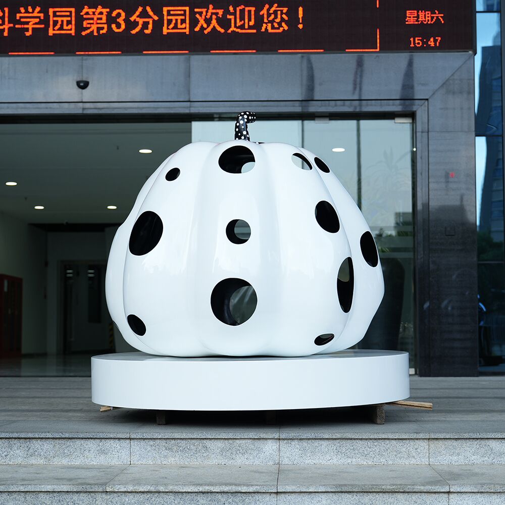 Stainless steel hollow pumpkin sculpture for interior decoration - Image 5